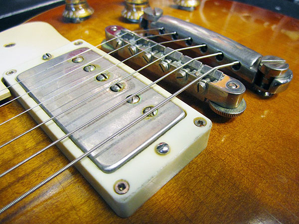 動画でレビュー!! J-Guitar試奏室 > 【Fullertone Lead Soul 59
